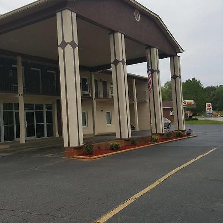 Econo Lodge Forest City Exteriér fotografie