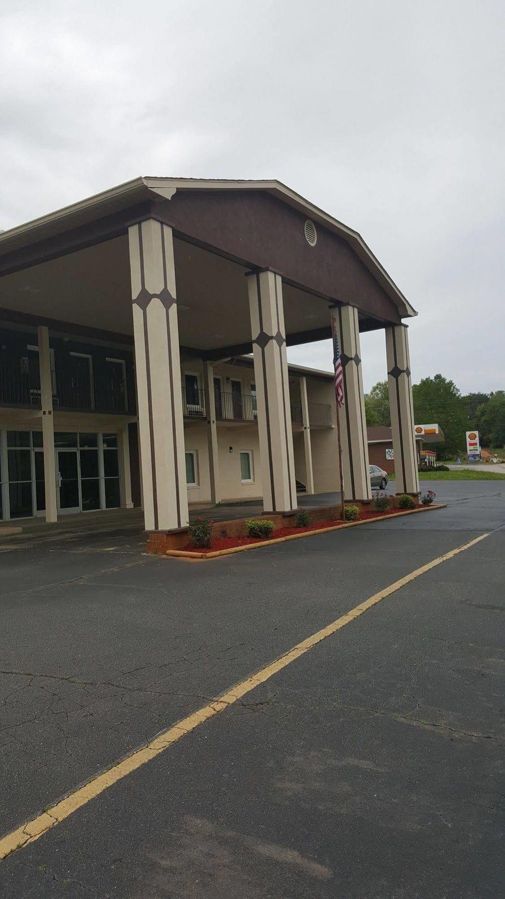 Econo Lodge Forest City Exteriér fotografie
