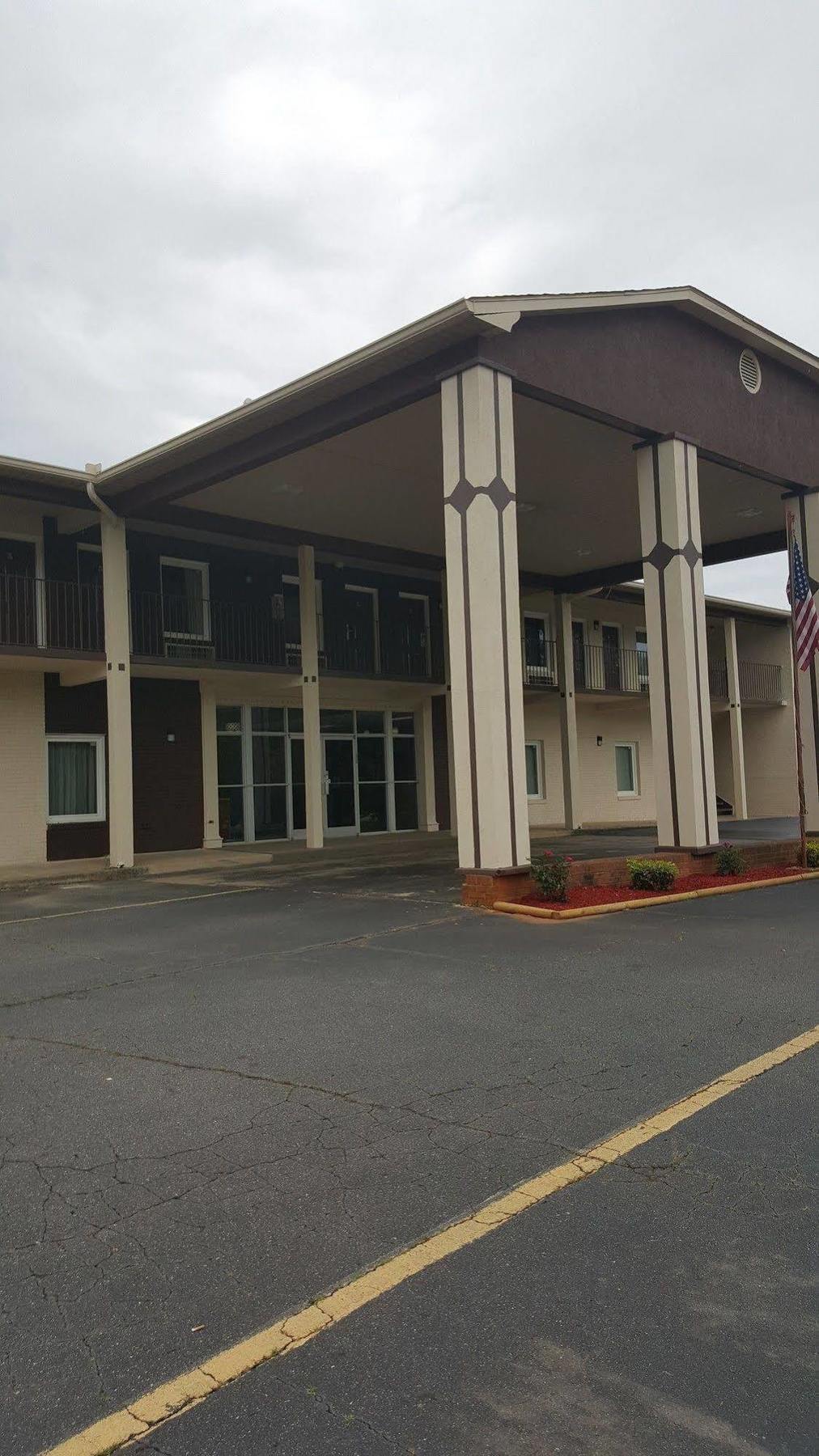 Econo Lodge Forest City Exteriér fotografie